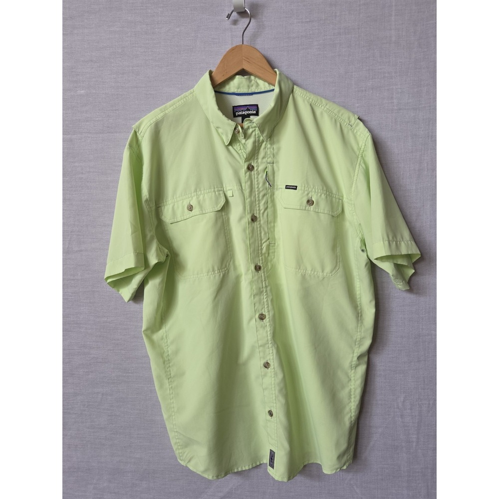 Patagonia Fishing Shirt Mens Size Large Green NWOT Vented Shirt